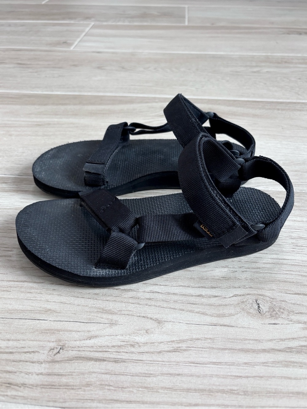 Teva Original Universal Sandals Black Women’s Size 6